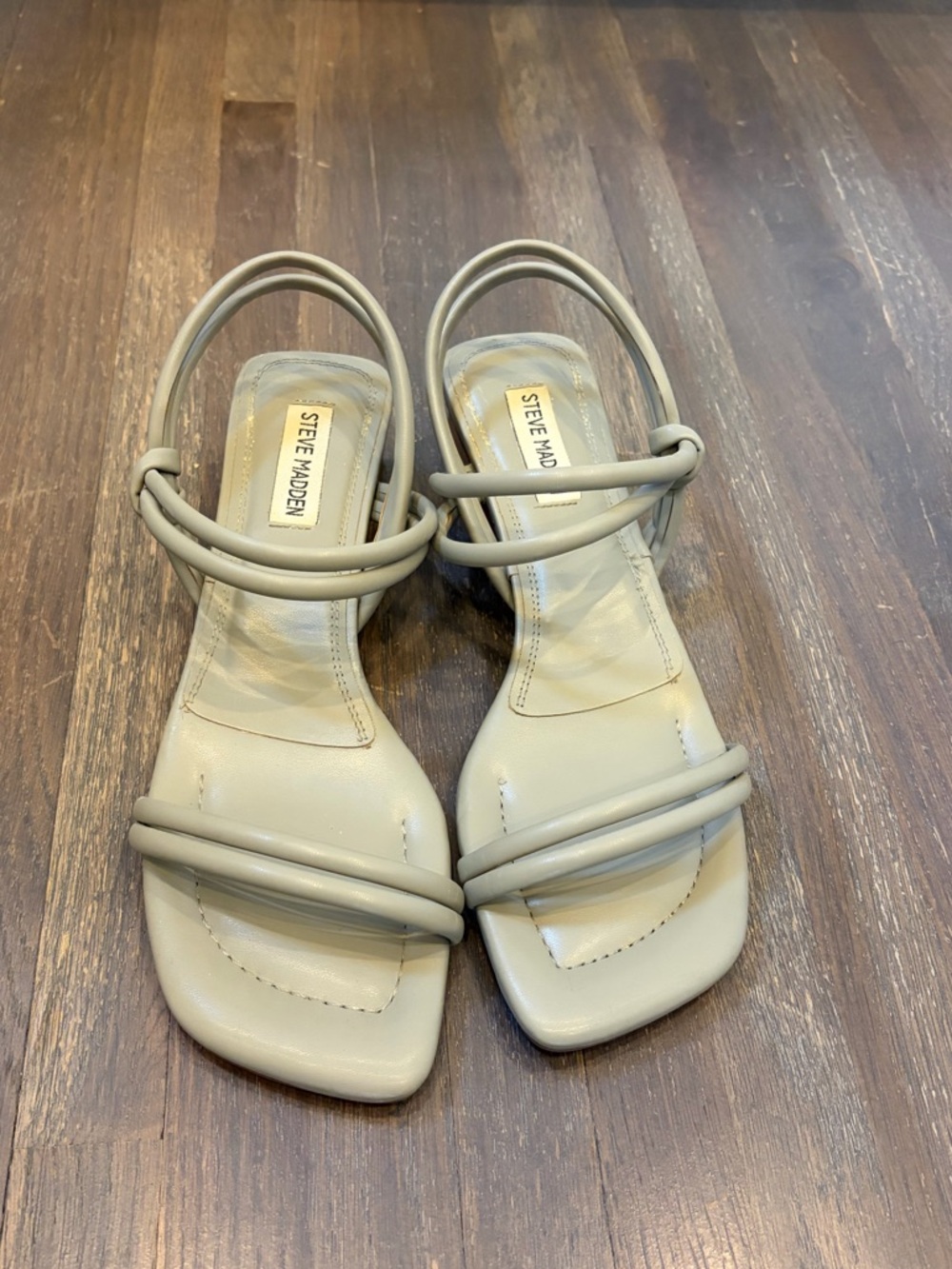 Steve Madden - Hattie Sandal - mint green - 9